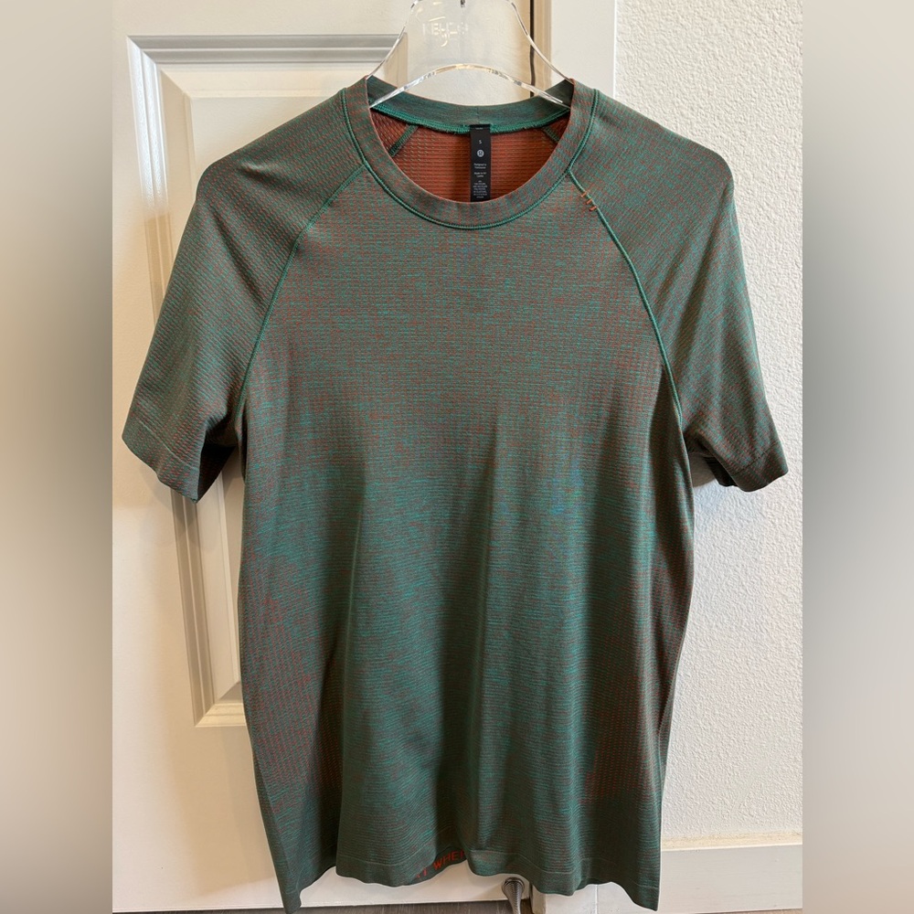 Lululemon Metal Vent Tech TShirt, Men's Small
